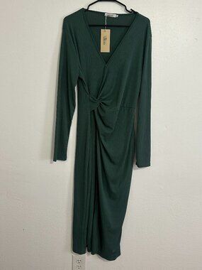 Shibever Green Ribbed Twist Front Dress XL NWT